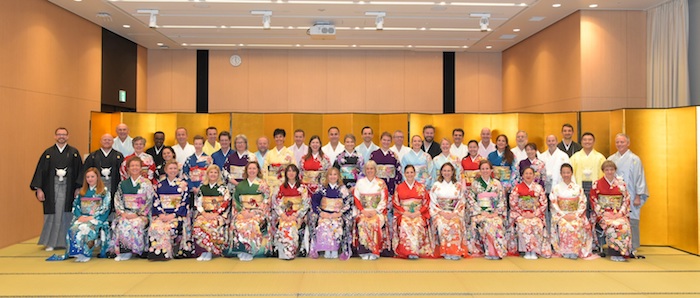 BestCities partners and delegates look their best at the Global Forum in beautiful Japanese Kimonos